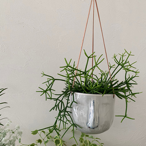 スギカウ / Bloomingville(ブルーミングヴィル) フェイスハンギングポット